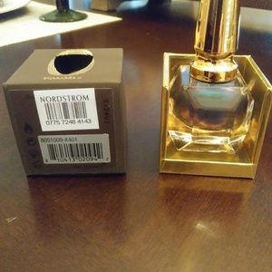 CHRISTIAN LOUBOUTIN Scarabée III nail colour